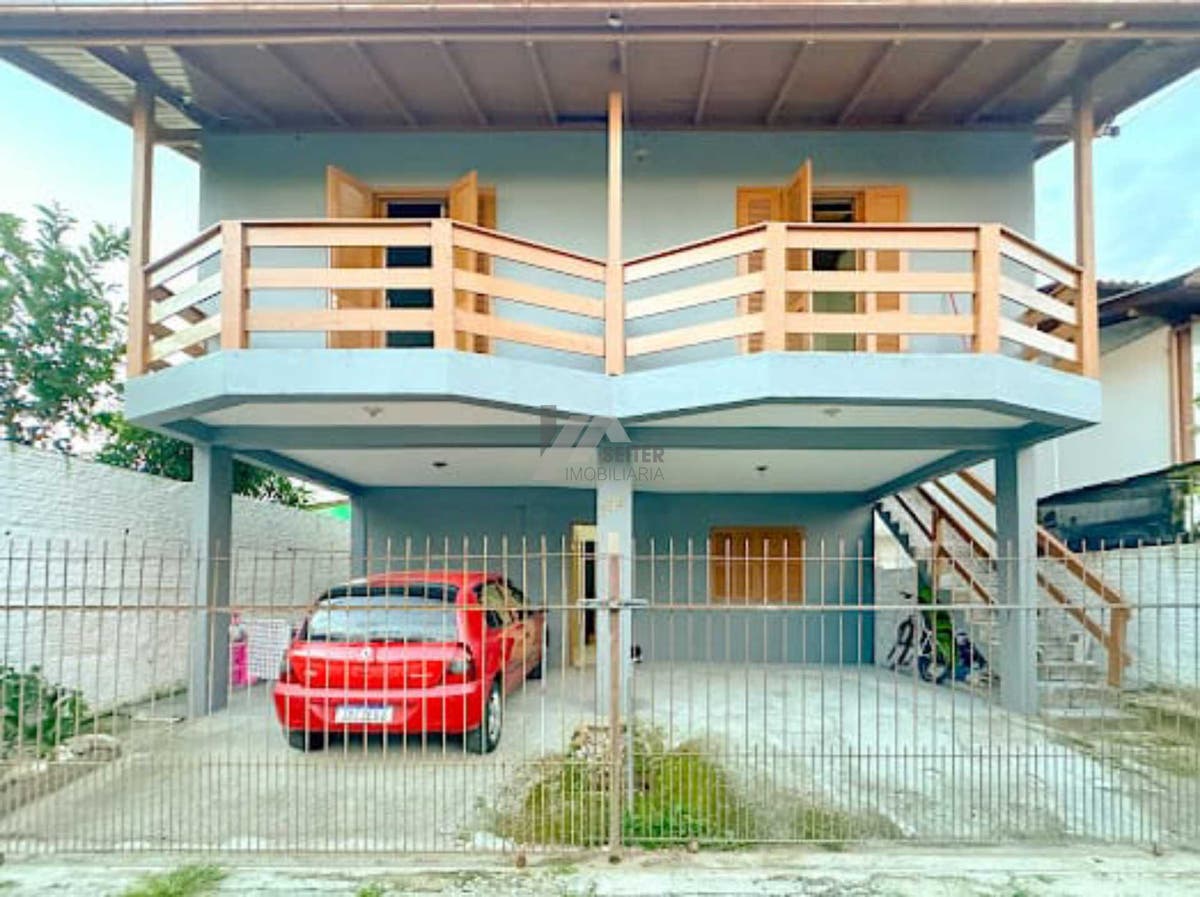 Casa de 5 dormitórios para Venda na Cachoeira do Bom Jesus- Florianópolis