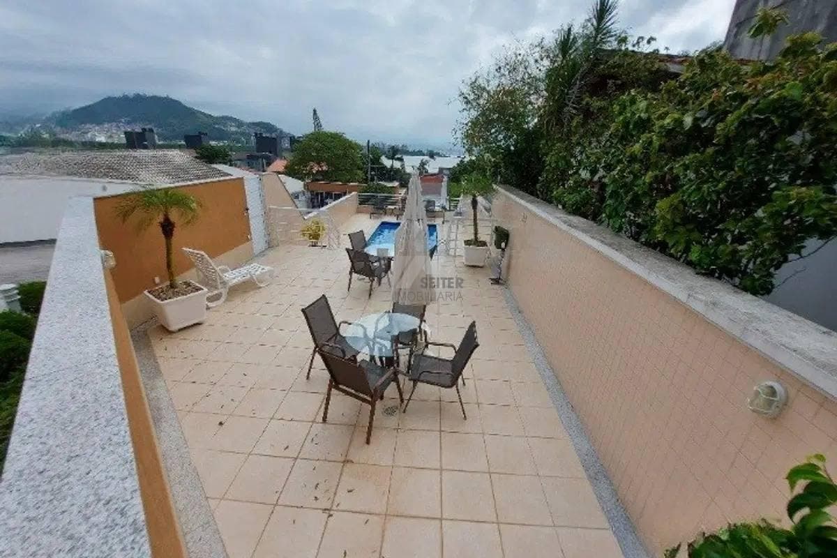 Apartamento com 2 quartos, João Paulo - Florianópolis