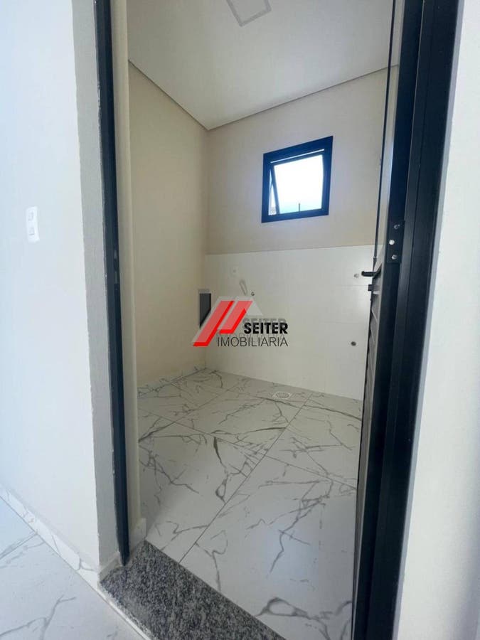 Casa geminada à venda no bairro Campeche em Florianópolis