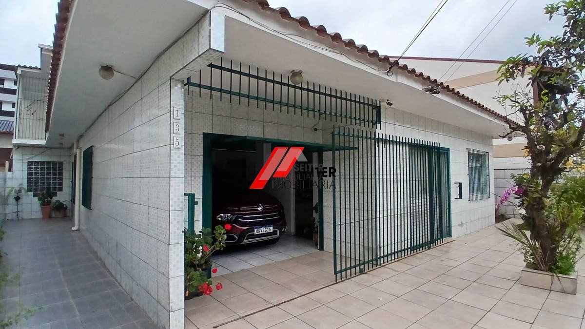 Casa à venda na trindade florianópolis