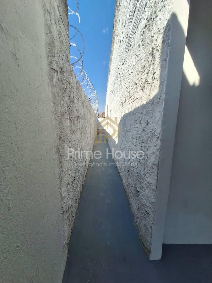 Vende-se Casa na Região do CPA 3