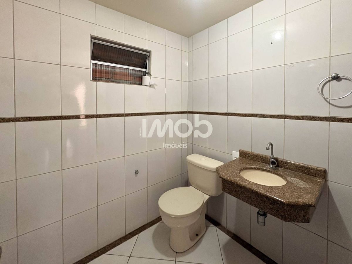 Casa, 3 quartos, 250 m² - Foto 23