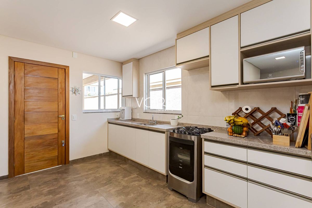 Casa, 3 quartos, 220 m² - Foto 17