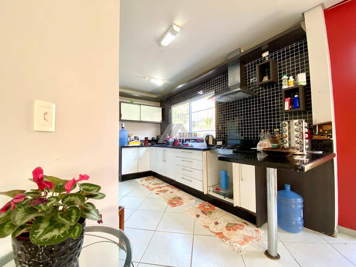 Casa de 4 dormitorios a venda Florianopolis Campeche