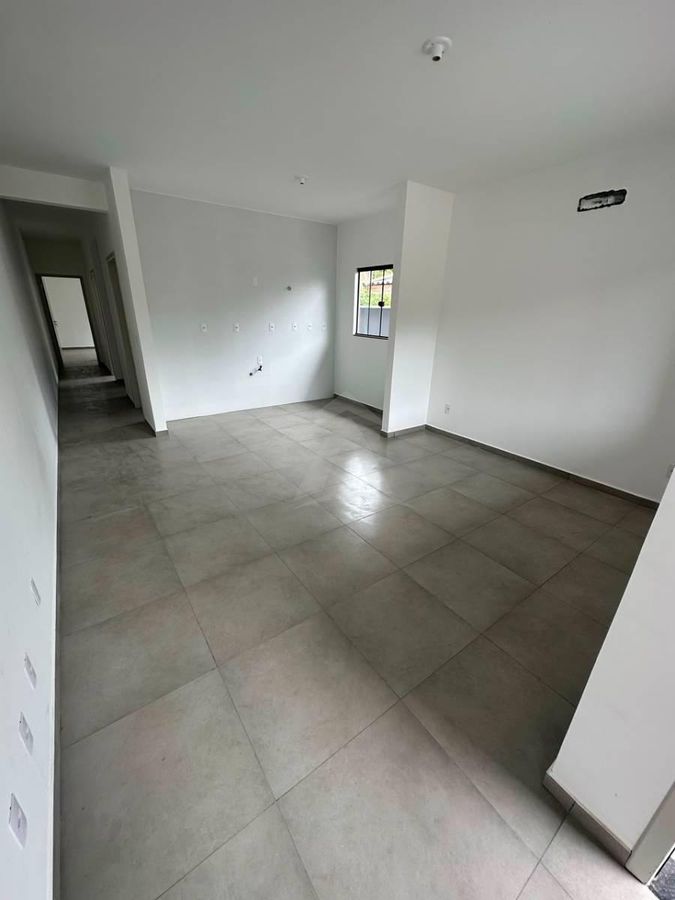 Casa, 2 quartos sendo 1 suíte, bal itamar