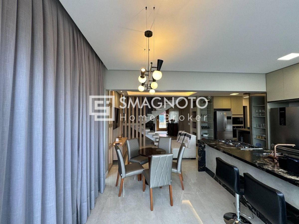 Sobrado com 3 dormitórios à venda, 218 m² por R$ 2.250.000,00 - Residencial Villa D’Aquila - Piracicaba/SP