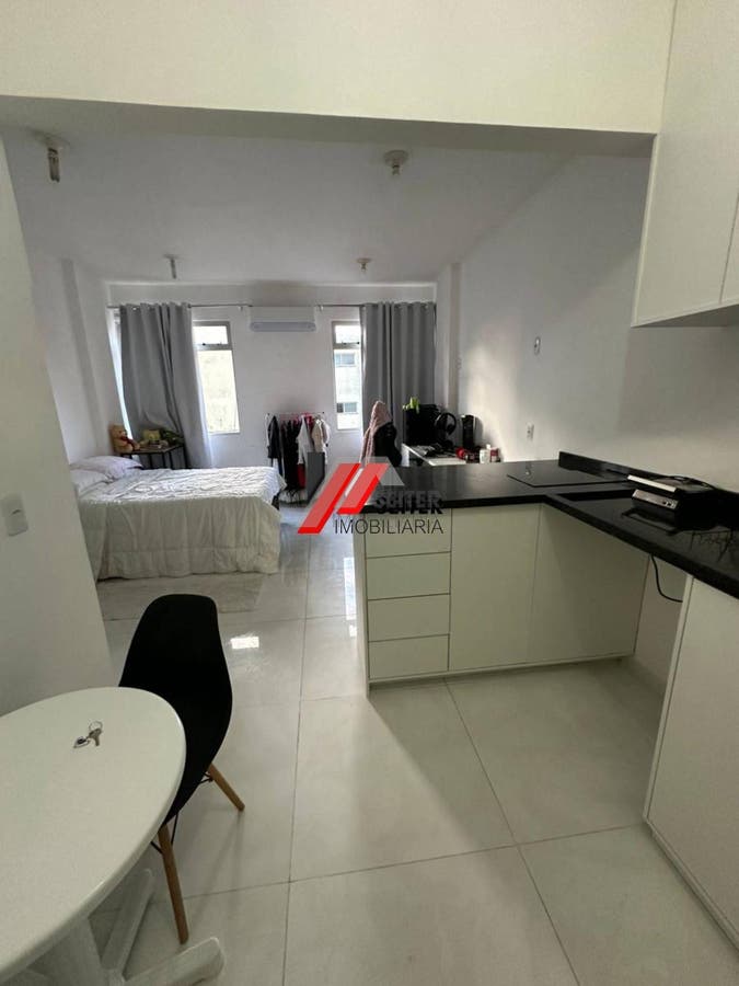 Studio Comercial à Venda no Centro de Florianópolis