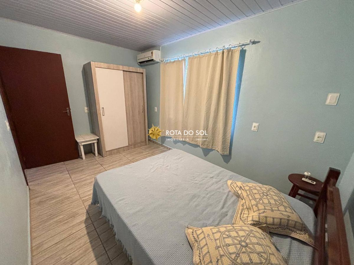 Casa 4 Dormitórios Praia de Bombas Bombinhas SC - 18