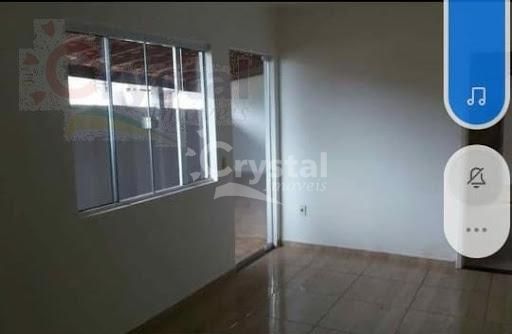 Casa com 2 quartos, Vila Jussara Maria - Avaré. Foto 2
