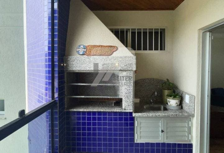 Apartamento com 3 quartos e 2 vagas em Itacorubi, Florianópolis