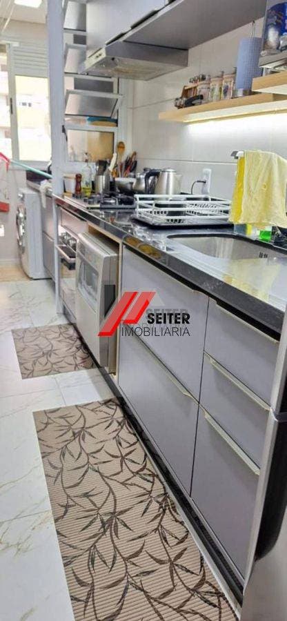 Apartamento de 3 quartos sendo uma suíte à venda no bairro Itacorubi em Florianópolis