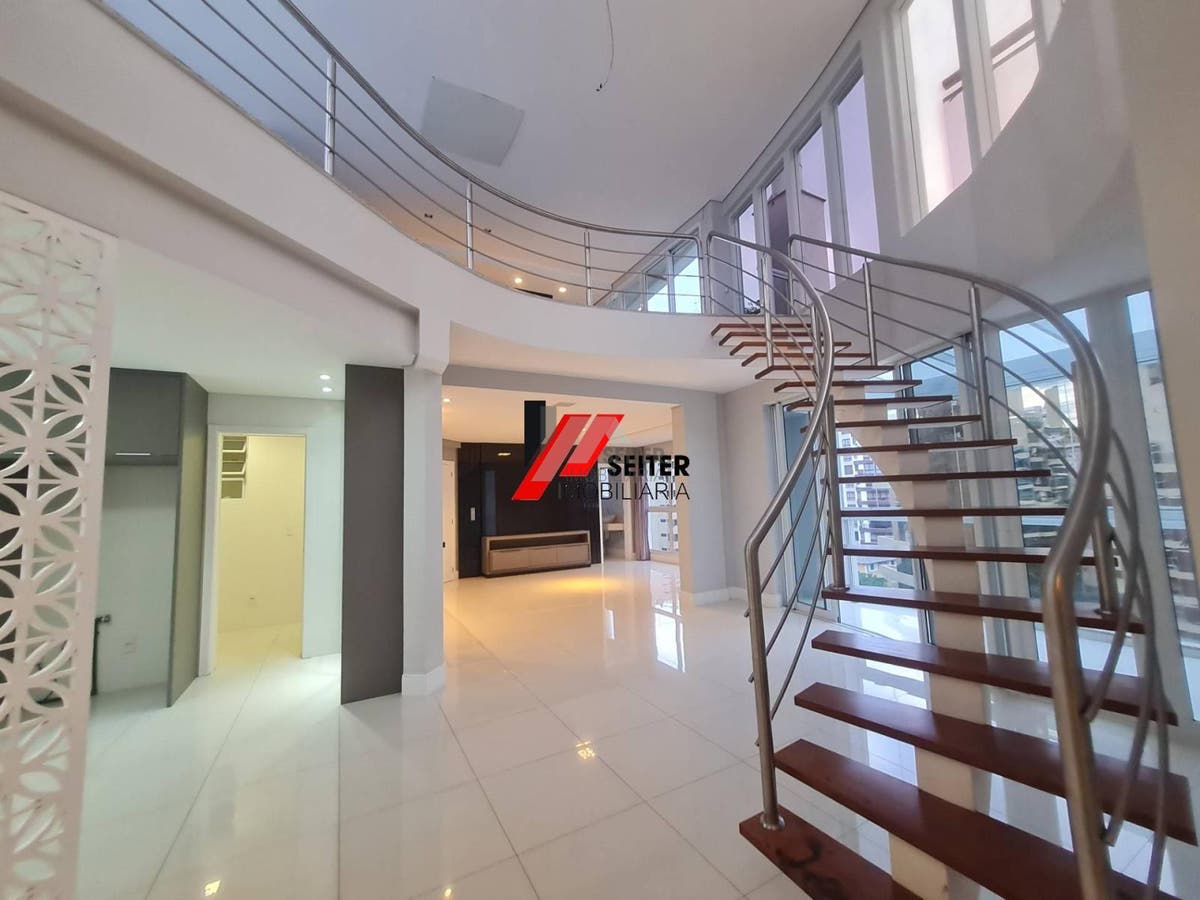 Cobertura a venda centro de florianópolis