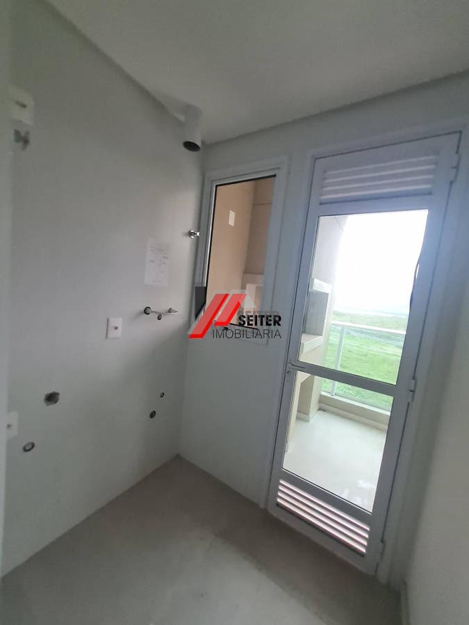 Apartamento de 3 dormitorios com suite novo a venda Joao Paulo
