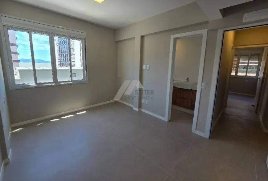 Apartamento 3 dormitórios para Venda no Florianópolis Centro