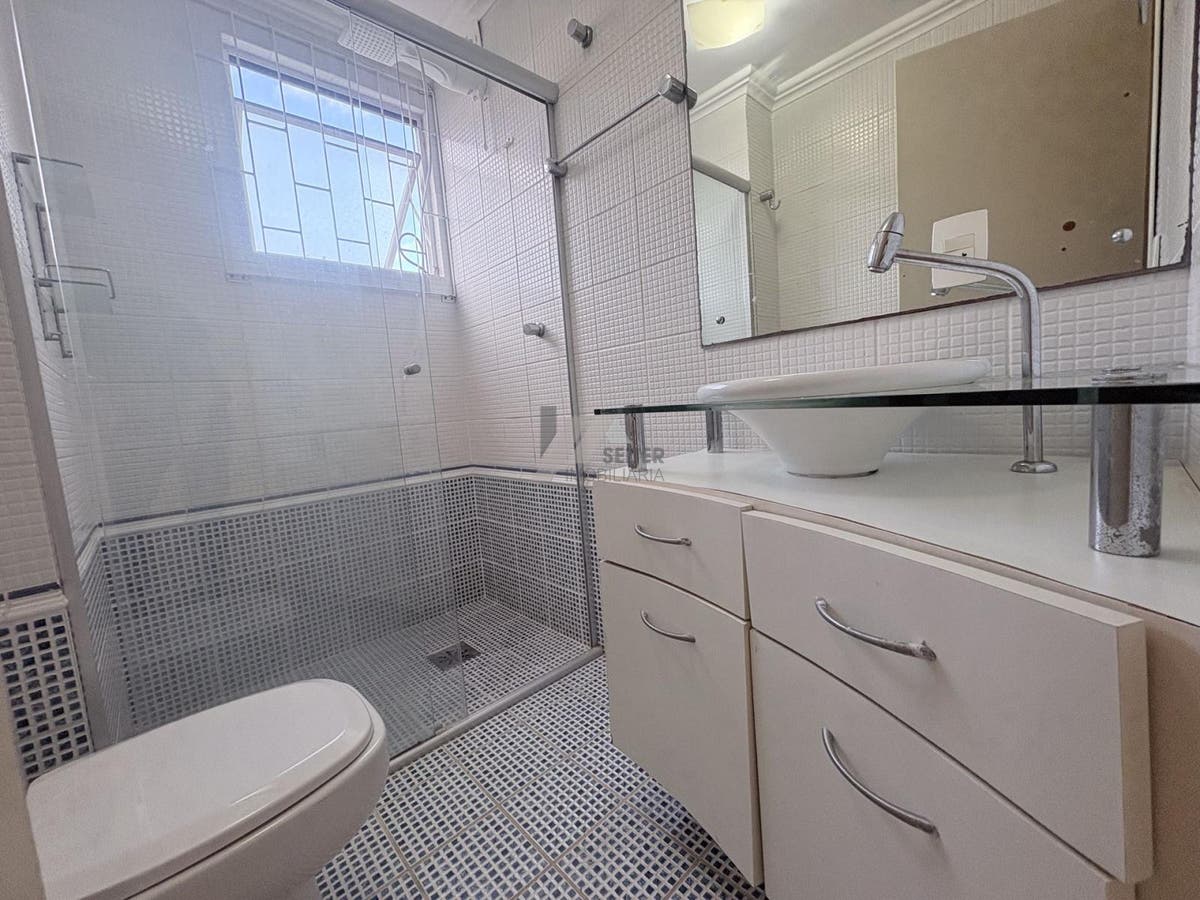 Apartamento 2 dormitorios mobiliado a venda Itacorubi Florianopolis