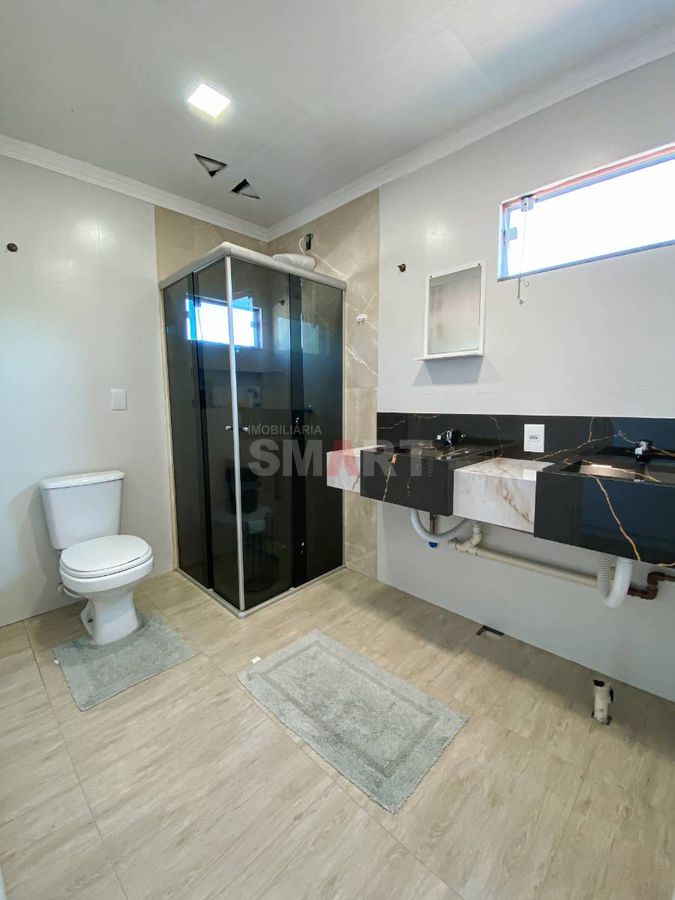 Sobrado com 238,00m² com 1 Suíte + 2 Quartos em Guaramirim