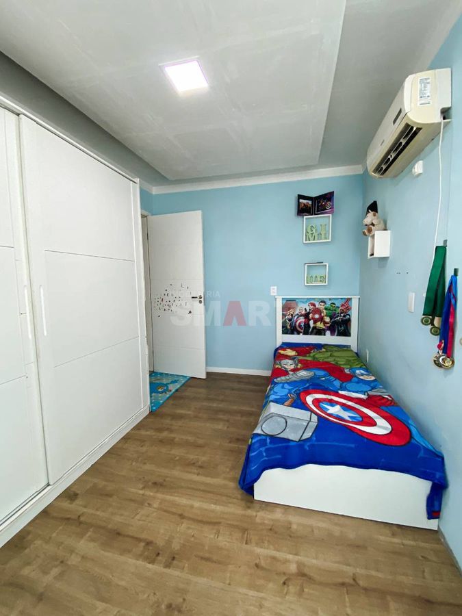 Sobrado com 238,00m² com 1 Suíte + 2 Quartos em Guaramirim