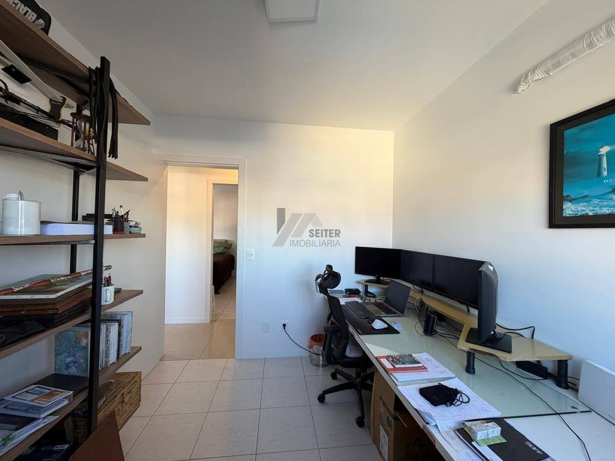 Apartamento a Venda na Trindade Cond Caravaggio