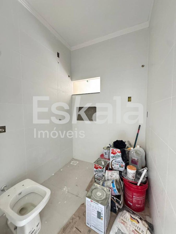 Casa geminada com 01 suíte + 02 quartos escolinha - guaramirim