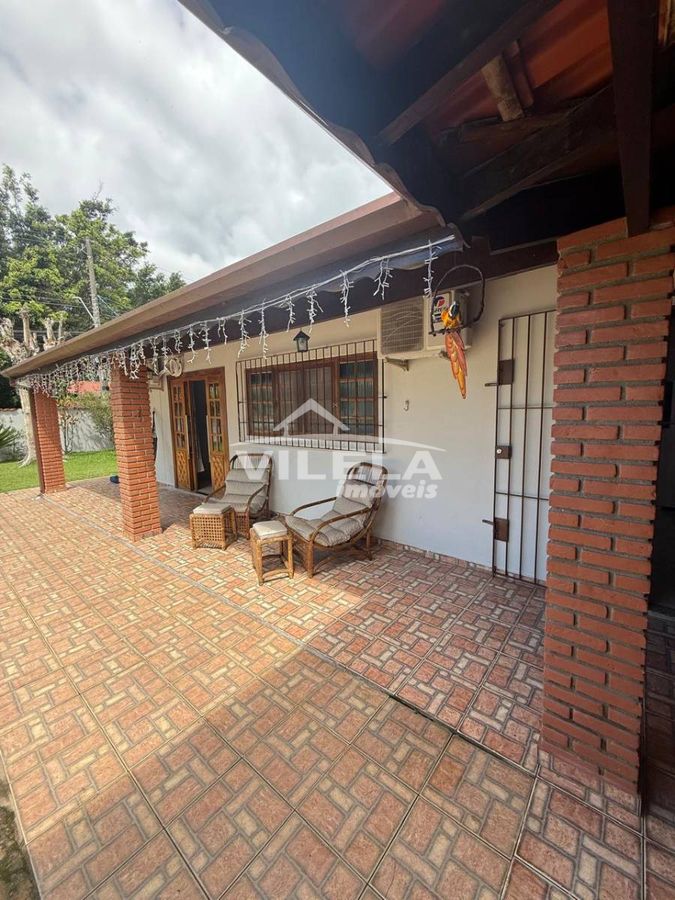 Casa com piscina - à venda -bairro massaguaçu-caraguatatuba-sp