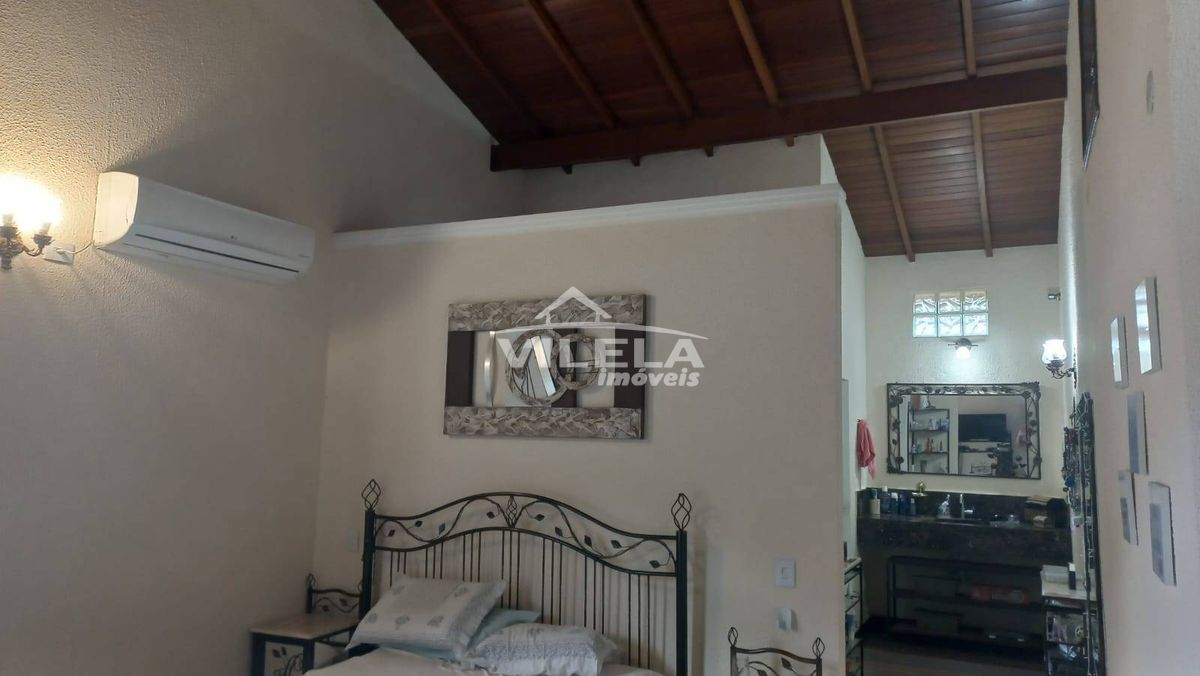 Casa com 4 quartos à Venda, Mar Verde - Caraguatatuba.