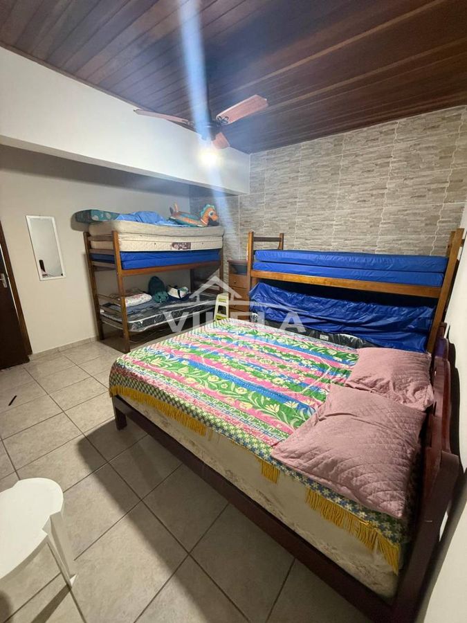 Casa com piscina - à venda -bairro massaguaçu-caraguatatuba-sp