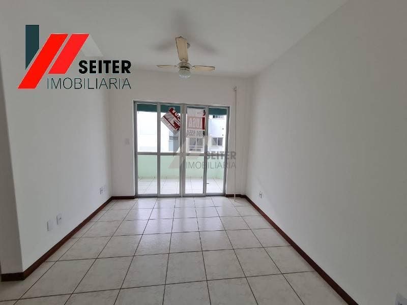 Apartamento 2 dormitorios UFSC