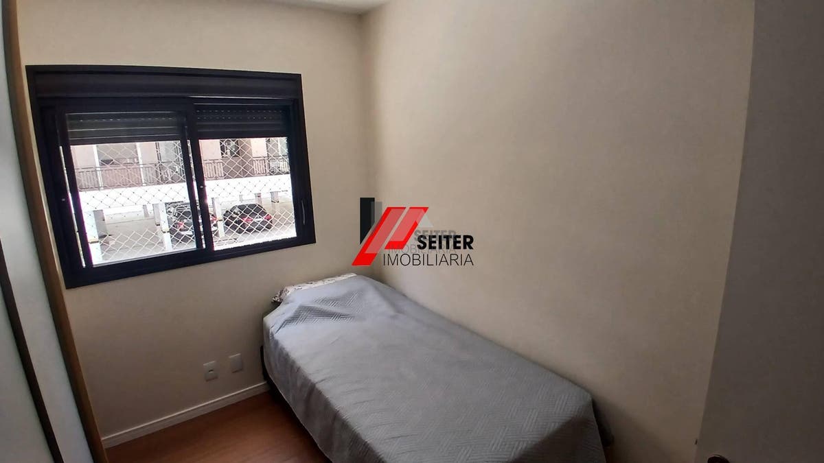 Apartamento de 2 dormitórios à venda no Itacorubi