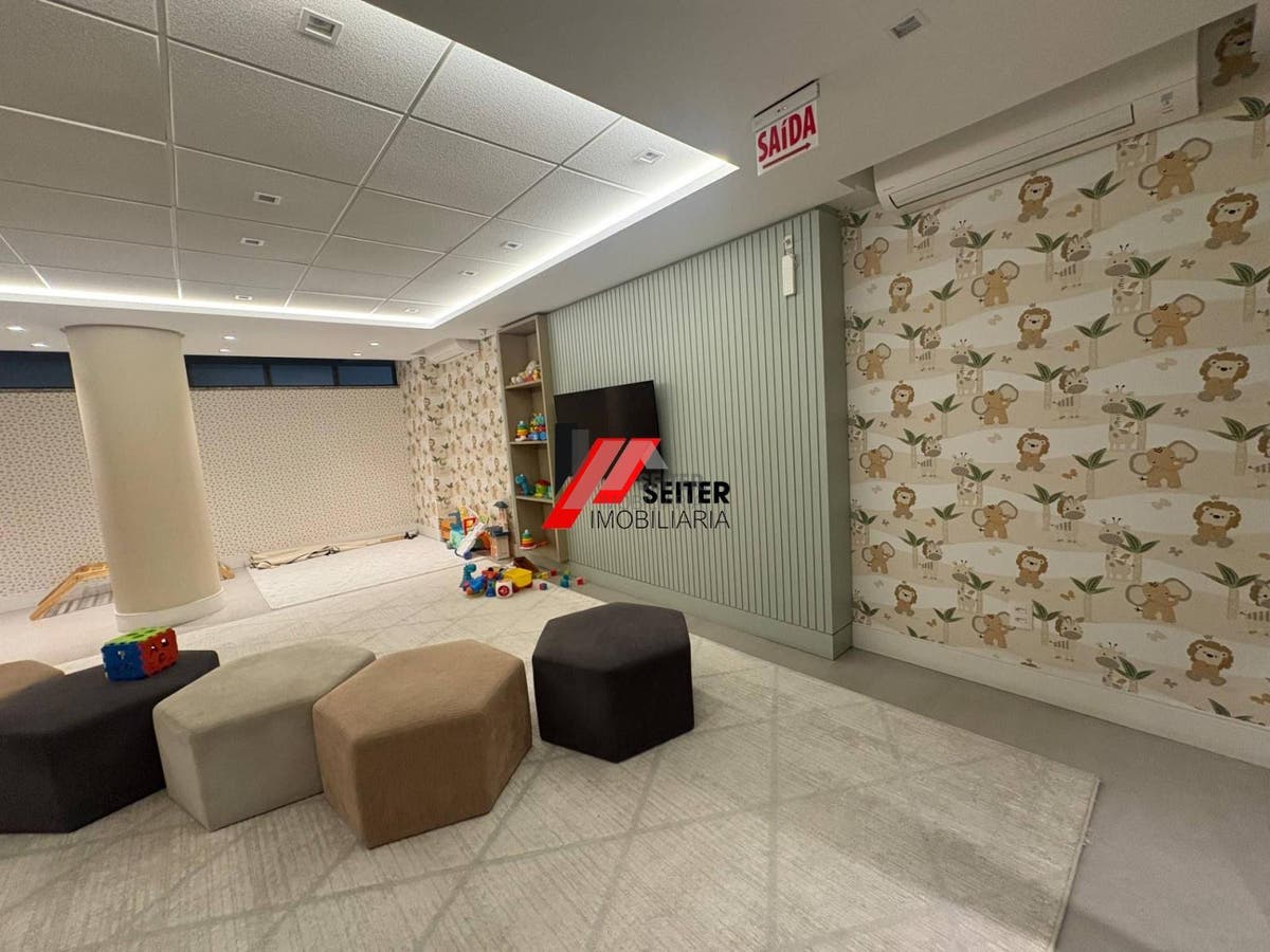 Apartamento à venda no Itacorubi Florianópolis