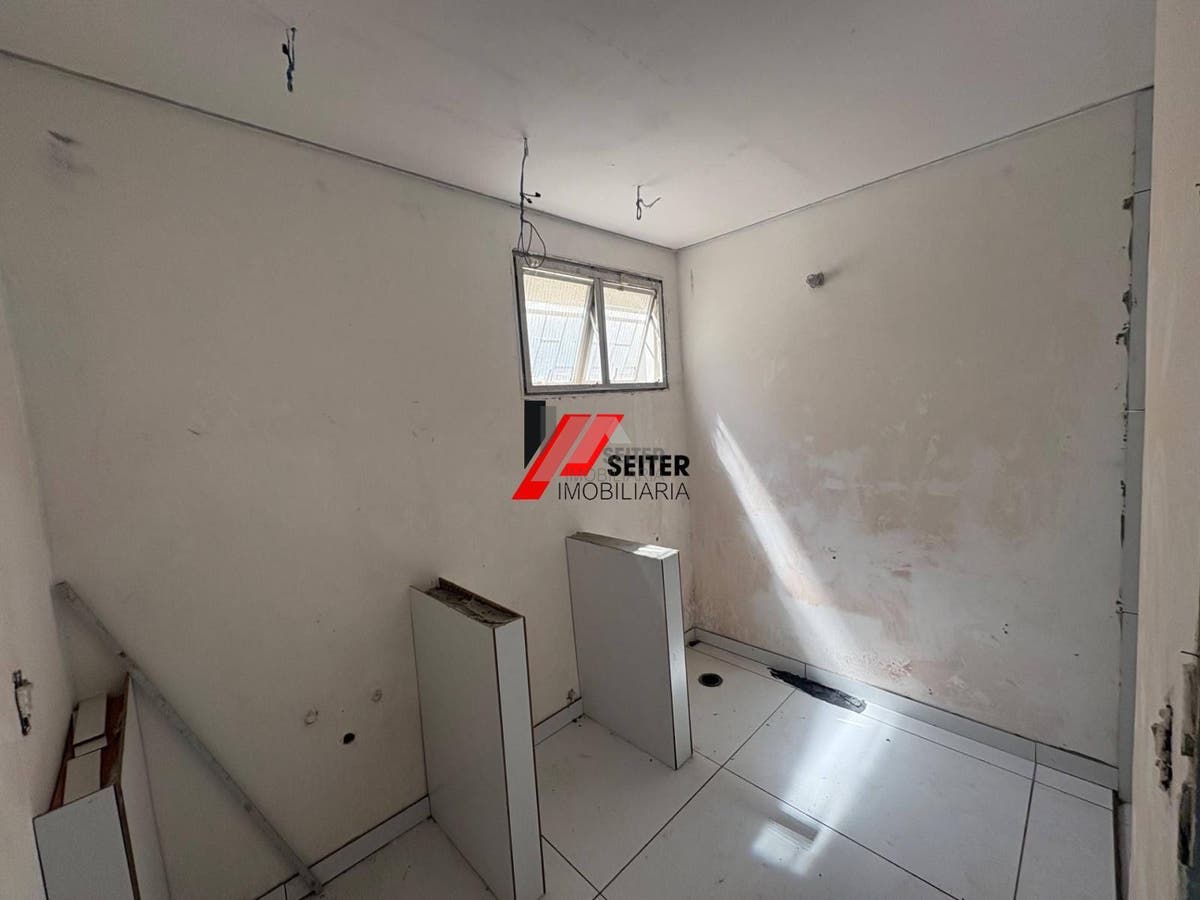 Apartamento de 3 suites a venda Agronomica Florianopolis