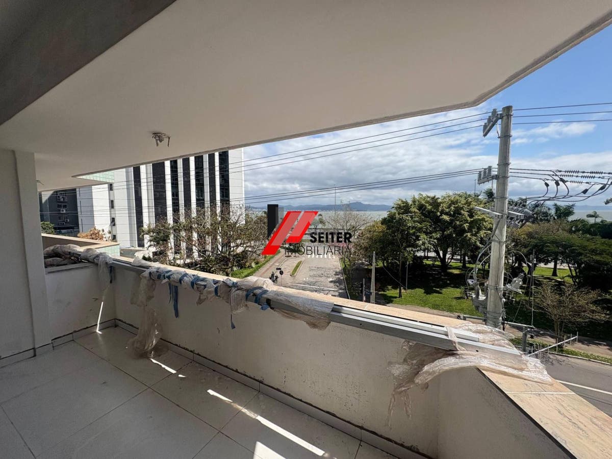 Apartamento de 3 suites a venda Agronomica Florianopolis