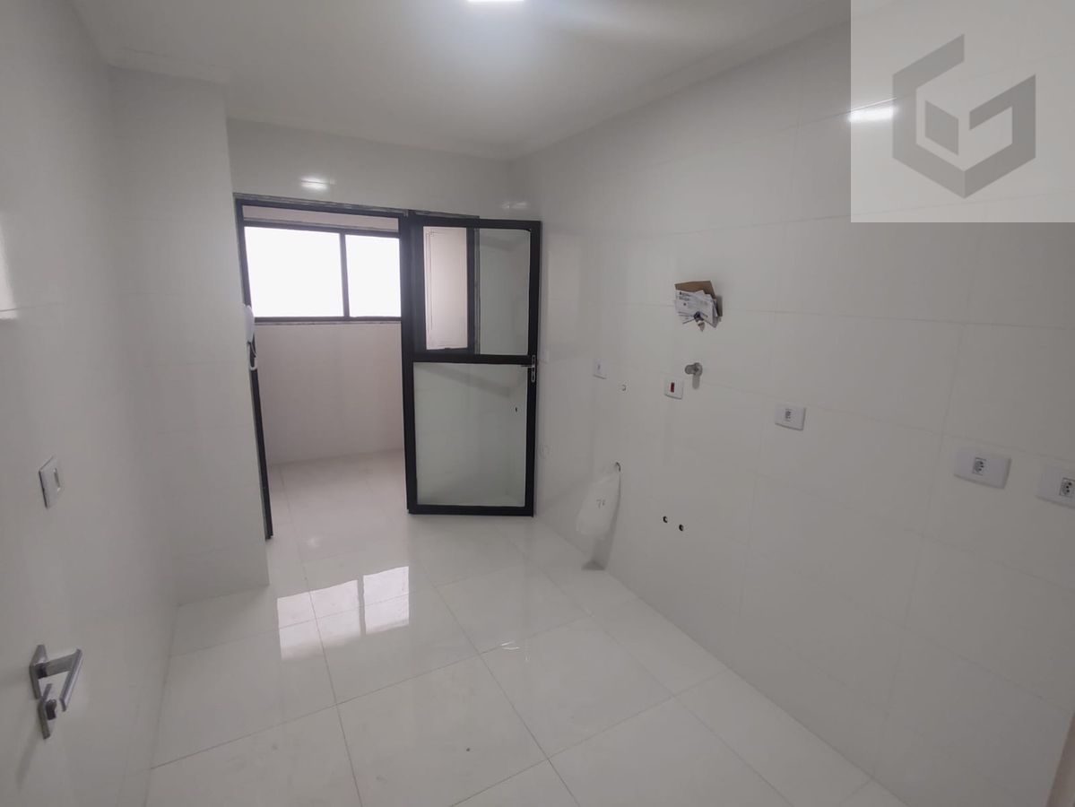 Duplex com 3 Quartos, Vila Carrão - São Paulo