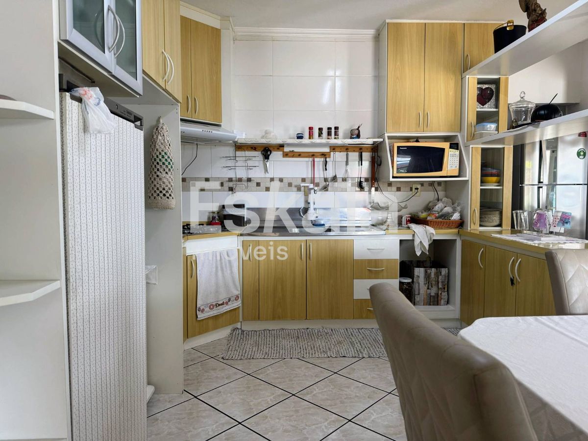 Casa Semi Mobiliada Com 03 Quartos Ilha Da Figueira - Jaraguá Do Sul