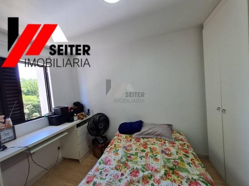 Apartamento de 3 dormitórios a venda Centro de Florianópolis