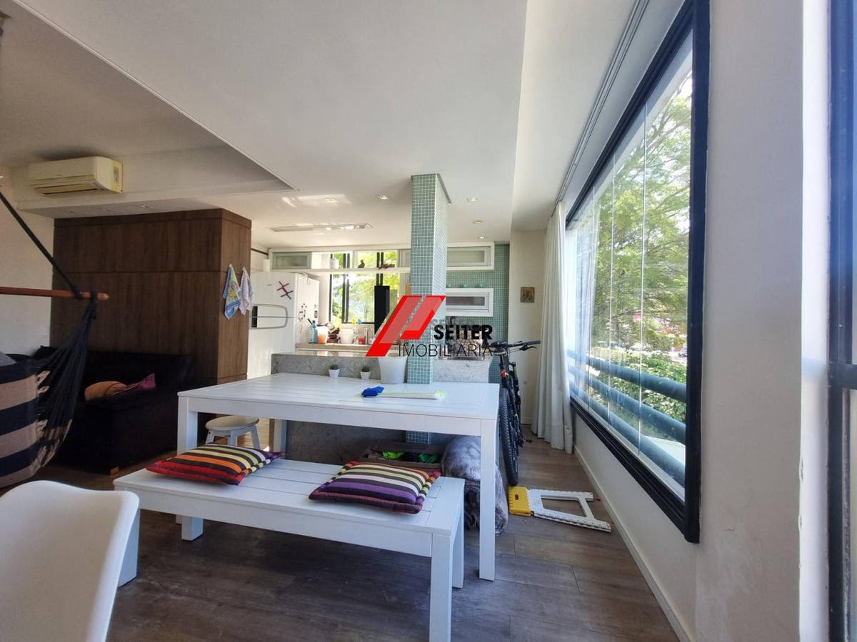 Apartamento de 2 dormitorios a venda Lagoa da Conceiçao