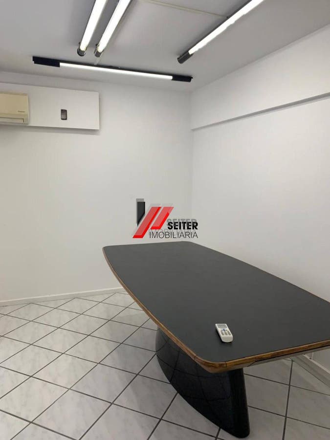 Sala comercial para alugar no centro de Florianópolis proximo mercado publico