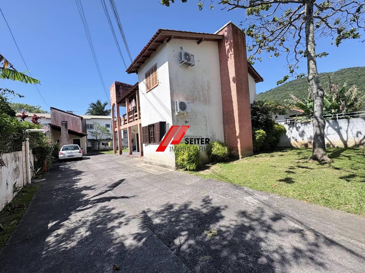 Terreno a venda com 5 apartamentos Cachoeira do bom Jesus Florianopolis