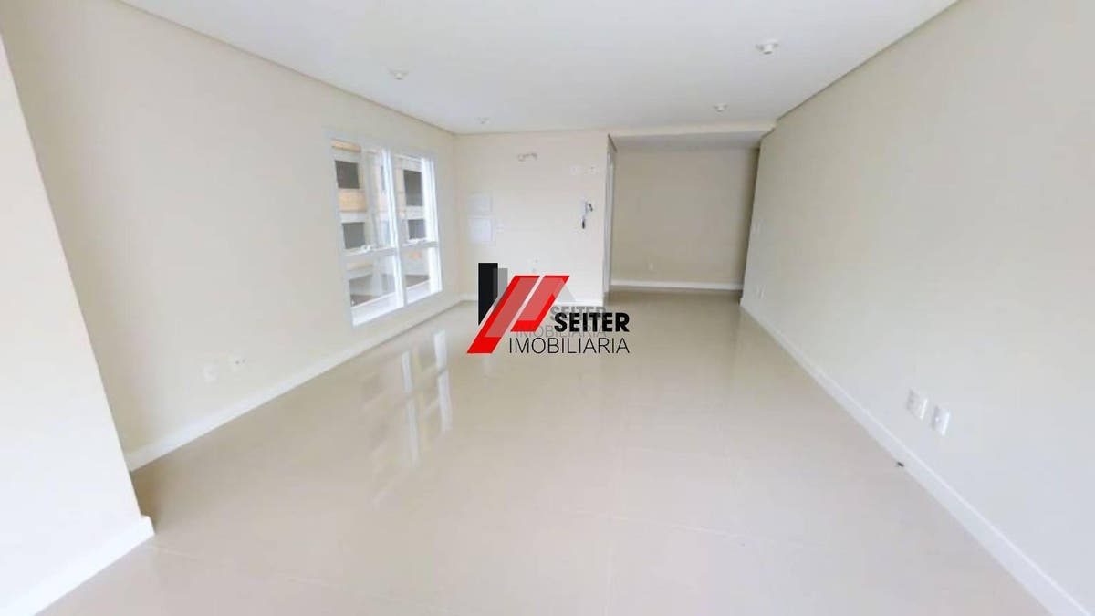 Sala comercial a venda no Itacorubi