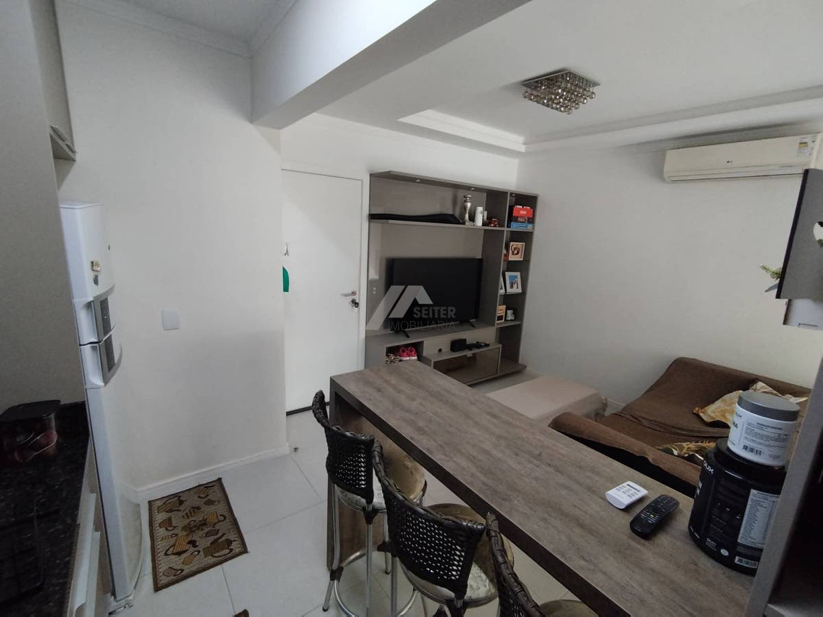 Apartamento mobiliado a venda Florianópolis