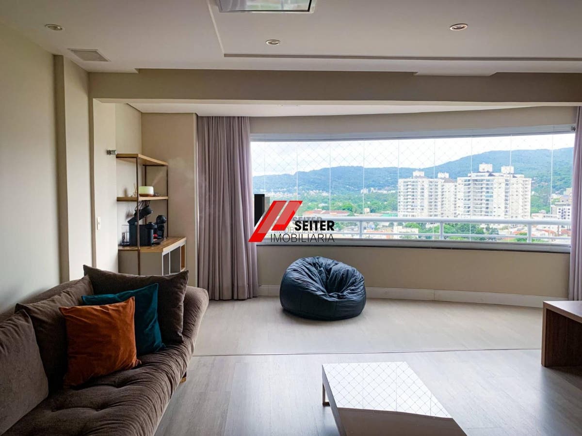 Apartamento a venda com 4 quartos trindade Florianópolis