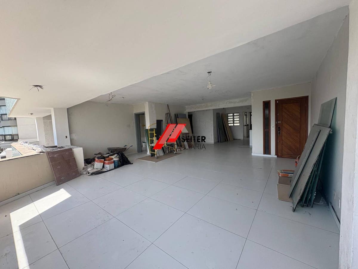 Apartamento de 3 suites a venda Agronomica Florianopolis