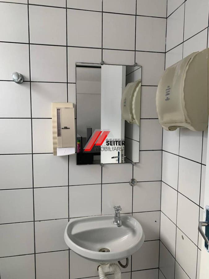 Sala comercial para alugar no centro de Florianópolis proximo mercado publico