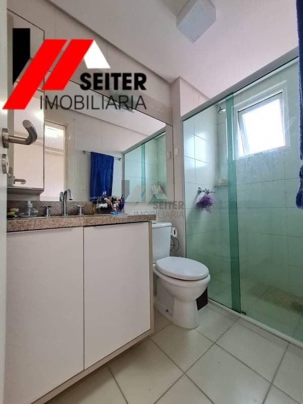 Apartamento a venda de 3 dormitorios Itacorubi Florianopolis