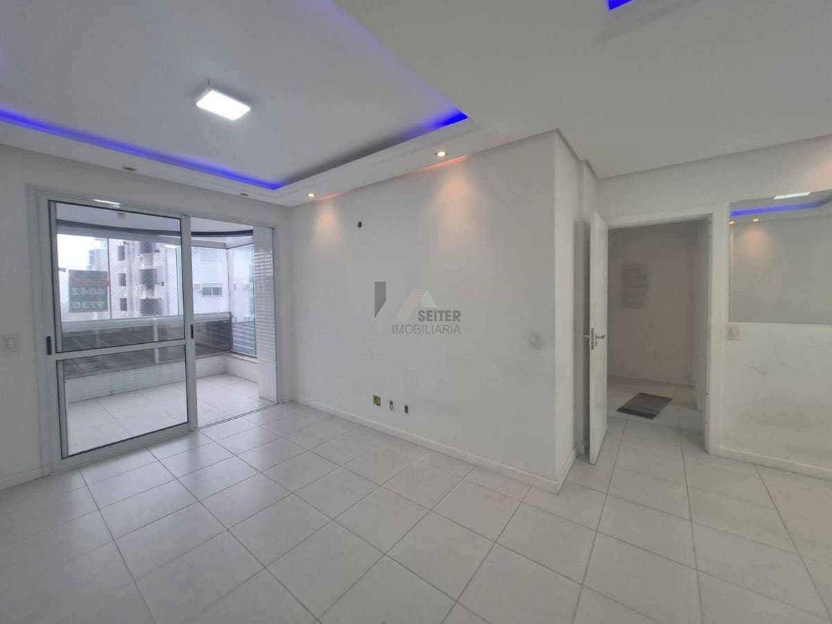 Apartamento com 3 quartos para Locação, Itacorubi - Florianópolis