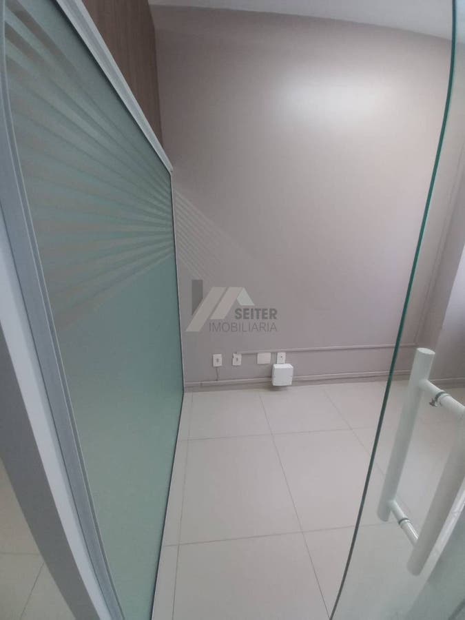 Sala Térrea Centro de Florianópolis -Rua Vidal Ramos
