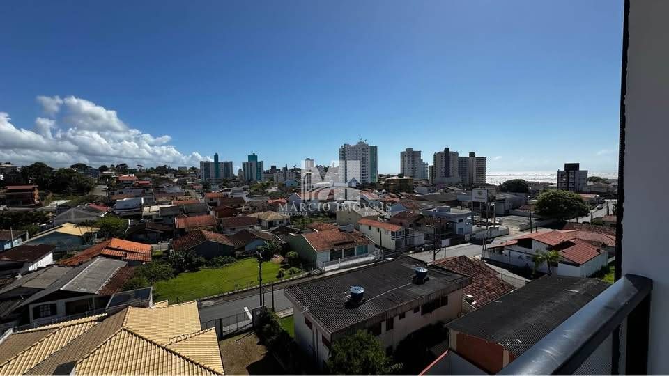 Apartamento com arquitetura moderna- centro- barra velha/sc.