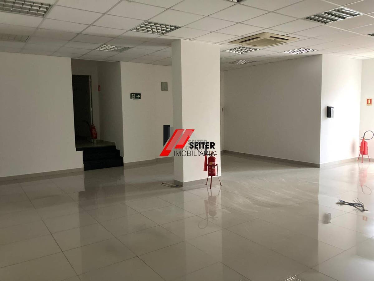 Sala comercial para locaçã no bairro estreito rua Doutor Heitor Blum
