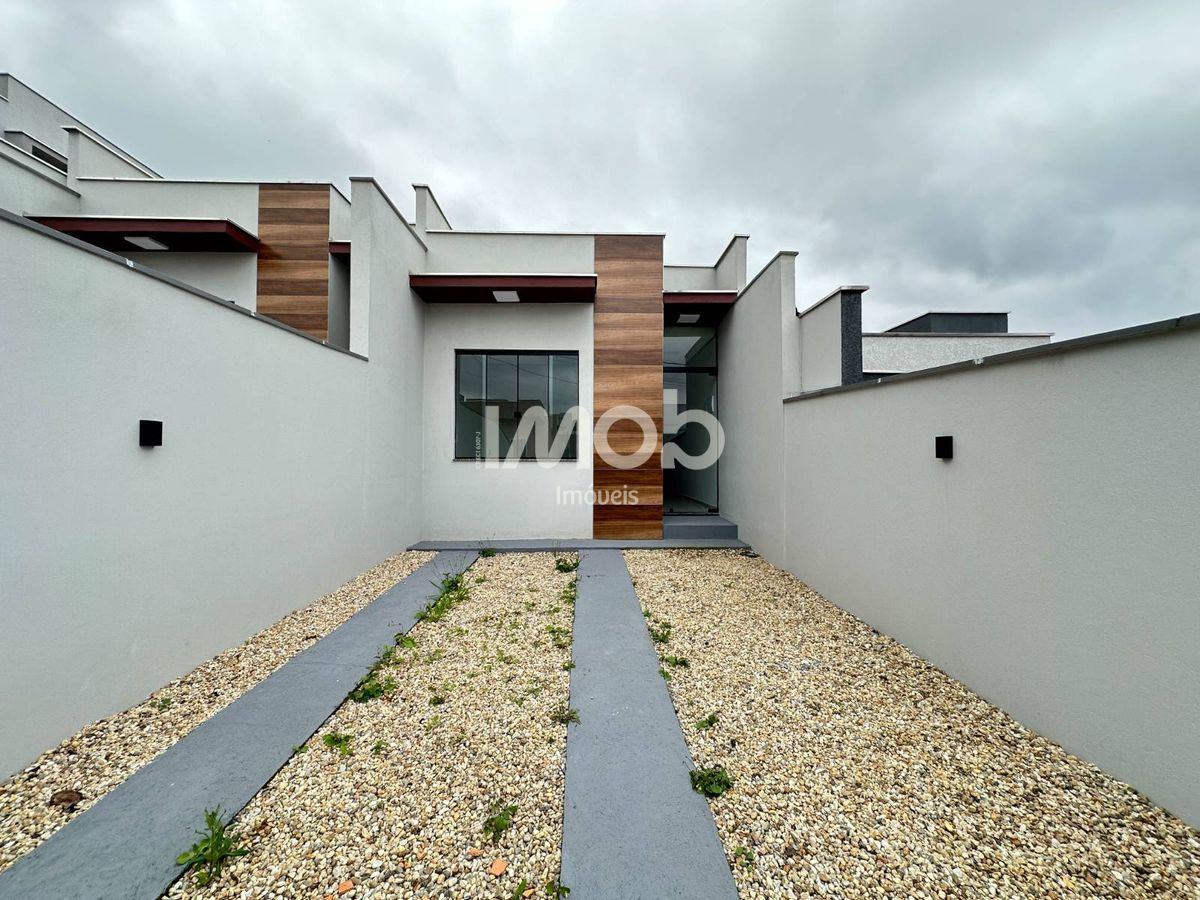 Casa, 2 quartos, 61 m² - Foto 1