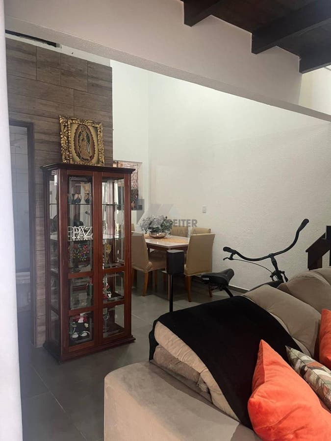 Casa 3 dormitórios para Venda no São João do Rio Vermelho Florianópolis