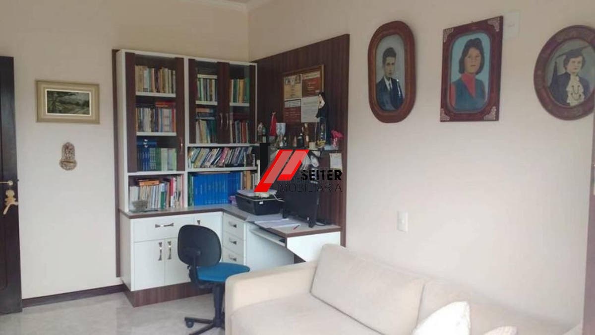 Casa a venda com 3 dormitórios em Santo amaro da imperatriz